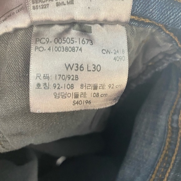 Vintage Levi’s 505 Jeans, 36 x 30 EUC - Picture 8 of 8